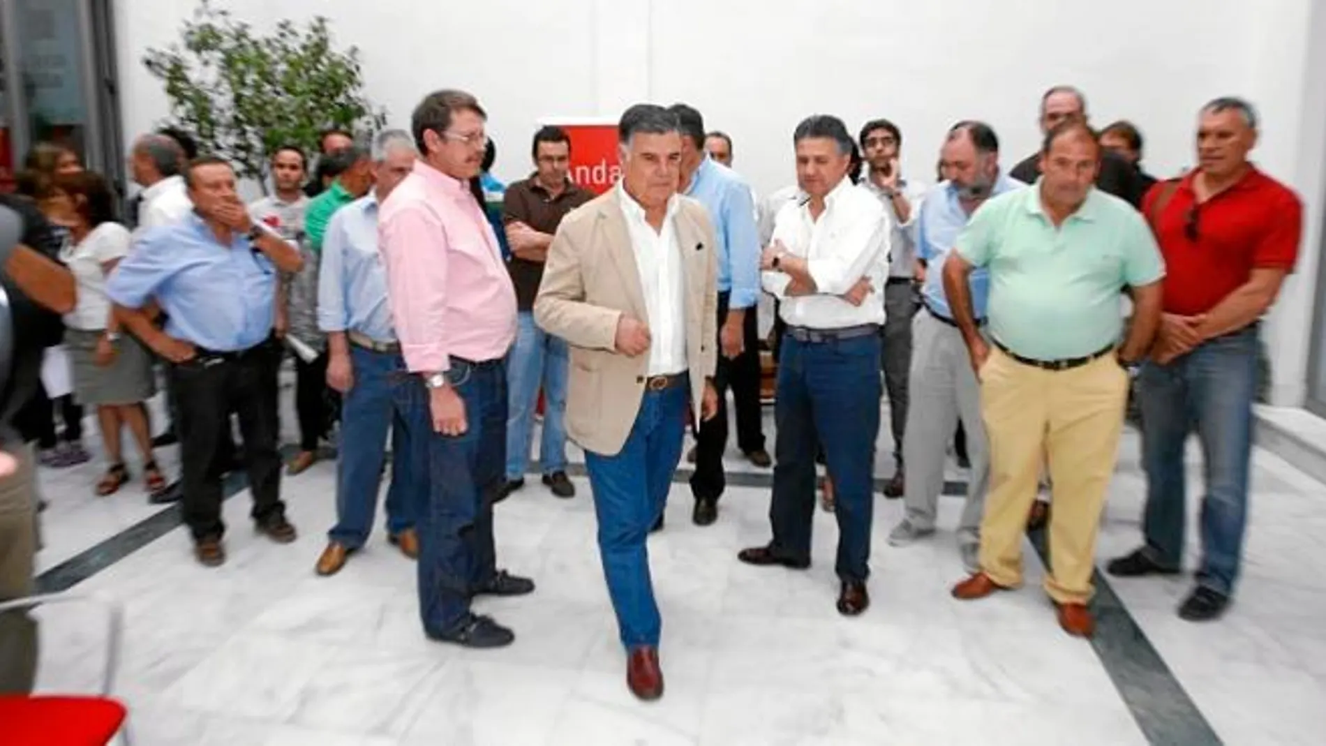 Viera se reunió con los alcaldes del PSOE el jueves