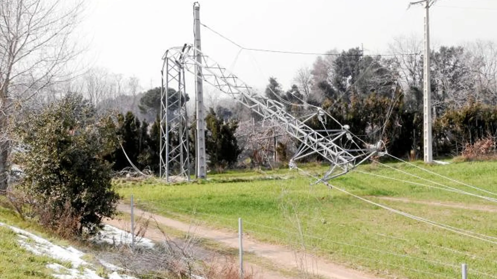 El temporal dejó a varias poblaciones de Girona y del Maresme sin servicio eléctrico durante varios días