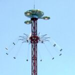 El Parque de Atracciones estrena sillas voladoras a 80 metros de altura