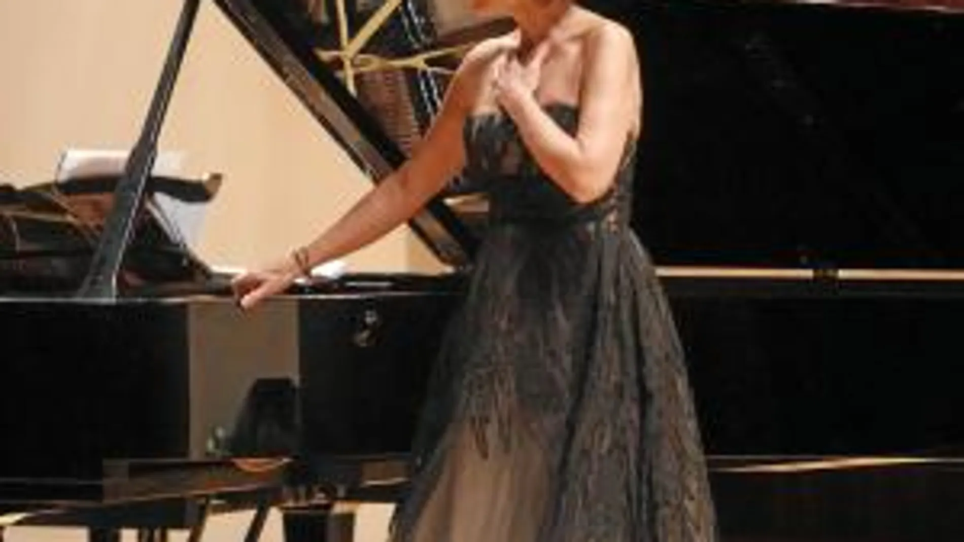 Ainhoa Arteta, ayer, durante el recital que ofreció en el Auditorio Nacional