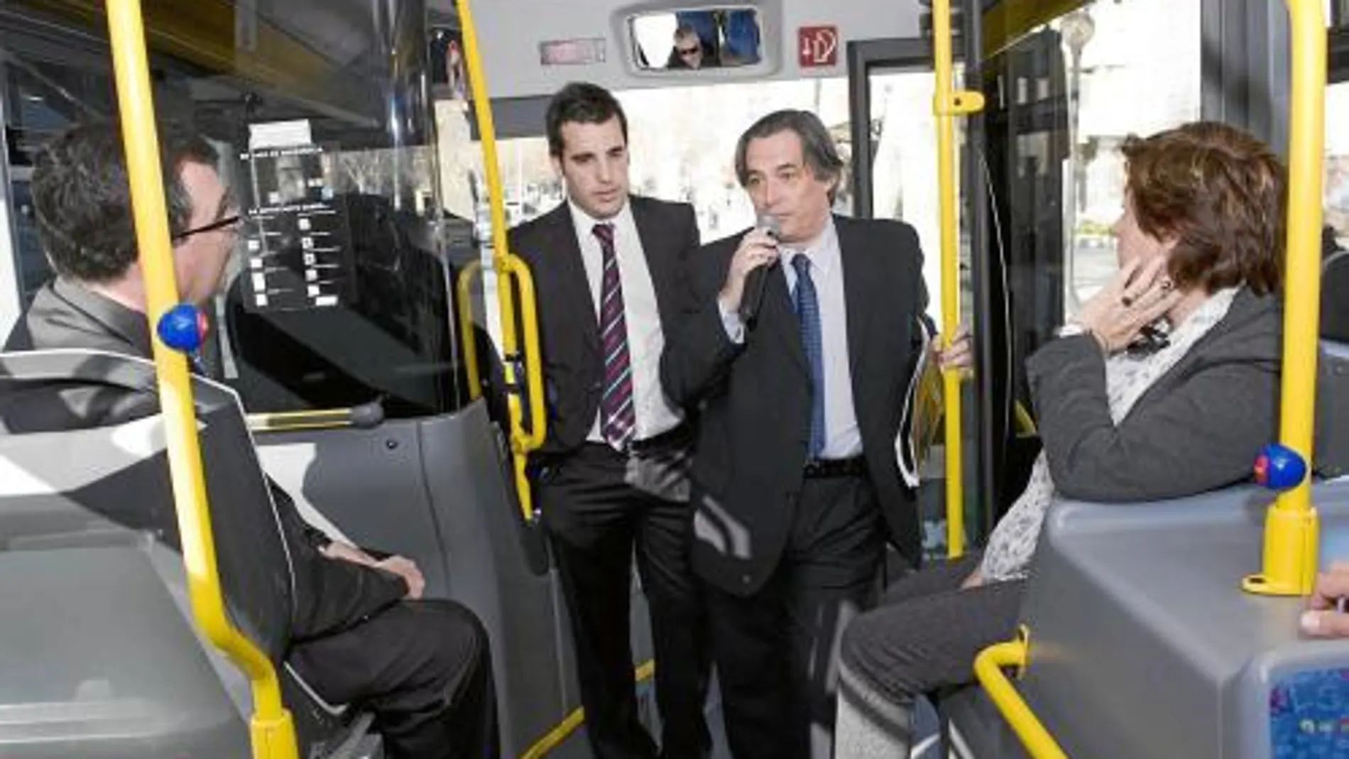 Ballesta y Barreiro asistieron al comienzo del funcionamiento del sistema