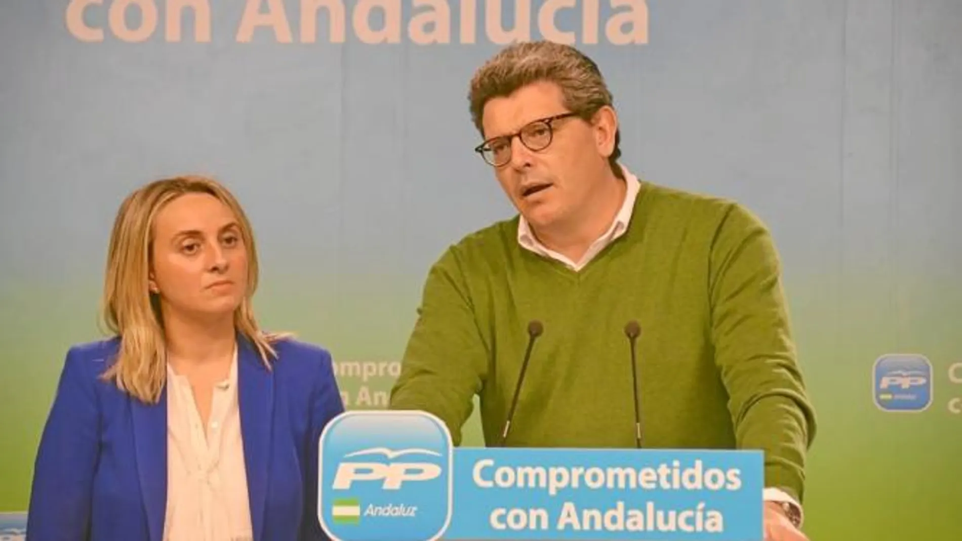 «Griñán sólo busca confrontar con Rajoy y blindarse en el caso de los ERE»
