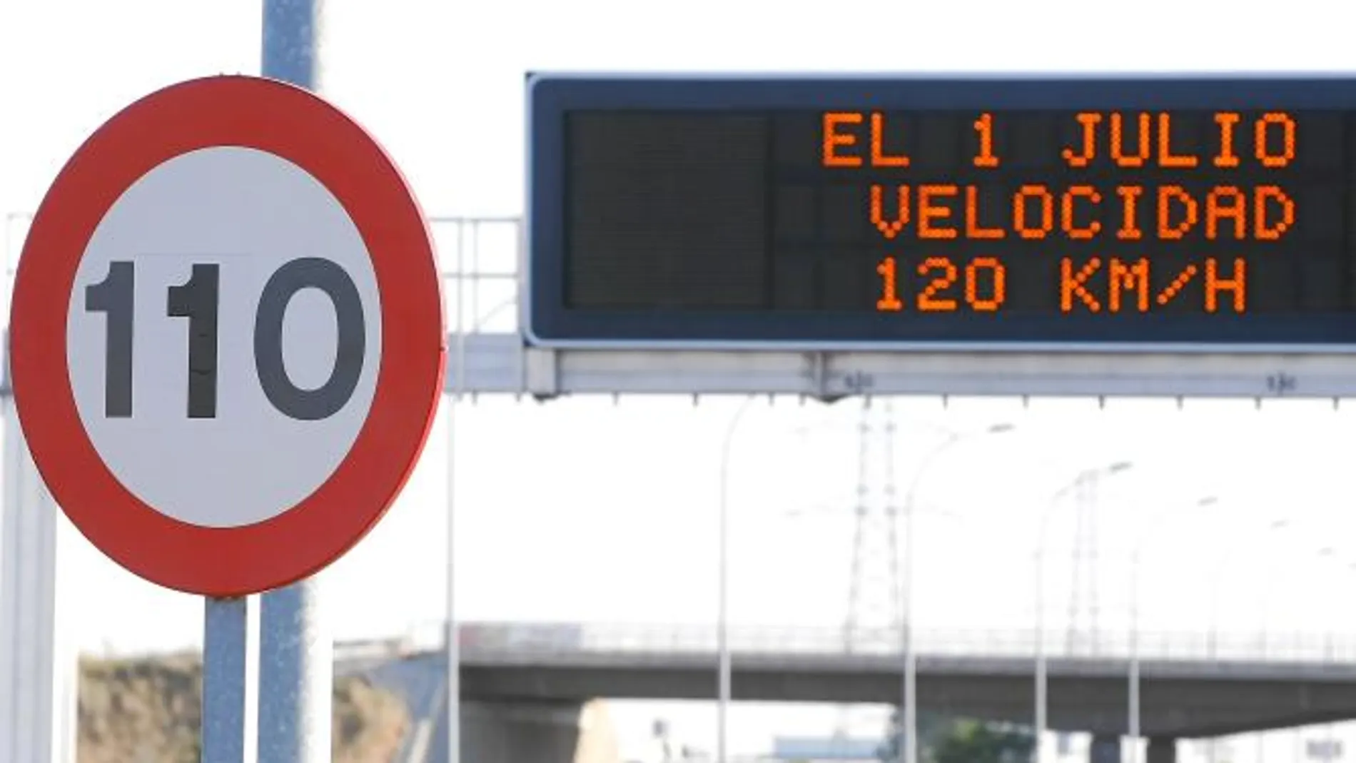 Interior apuesta por la velocidad variable en autopistas y autovías