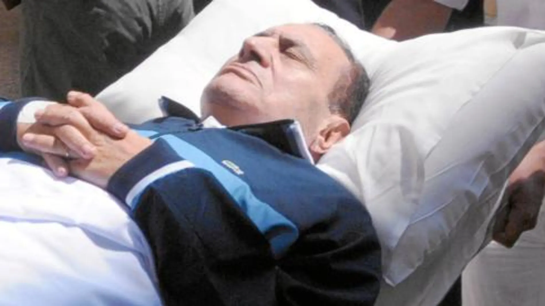 Hosni Mubarak en coma