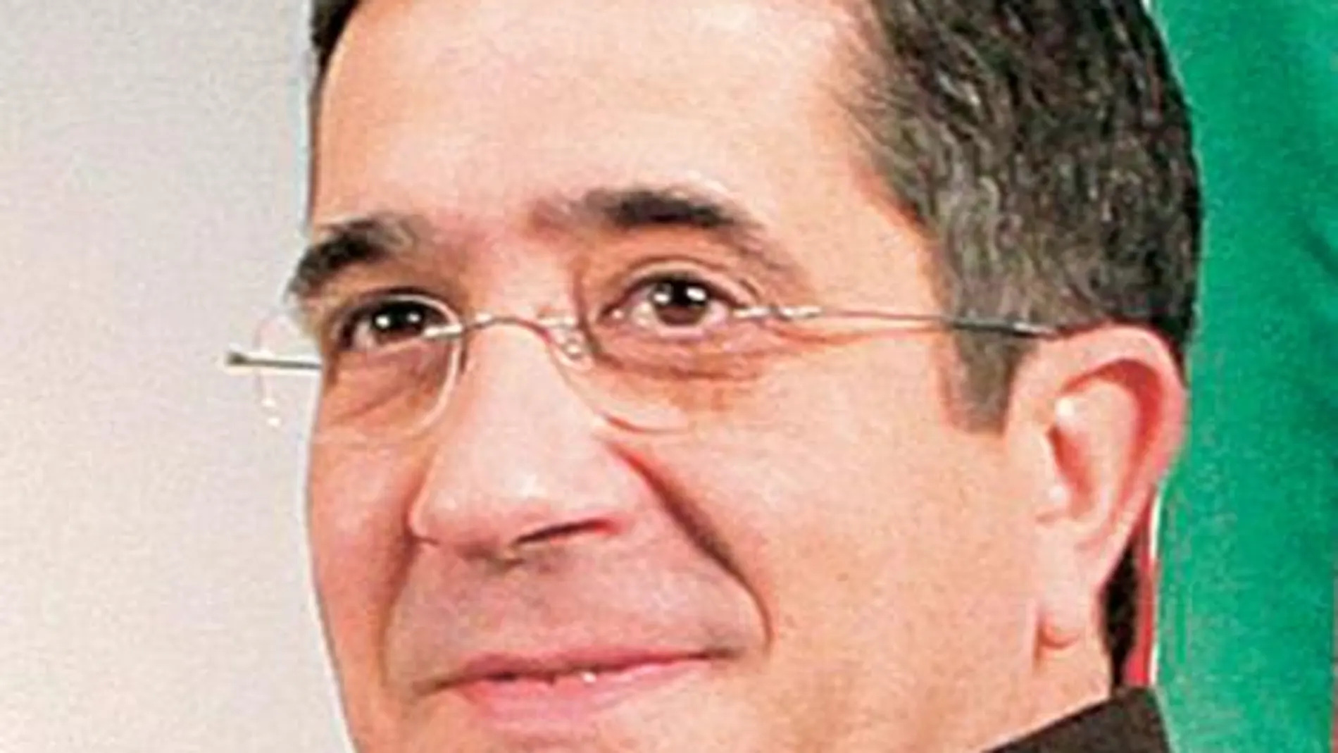 El ascenso del PSOE aleja a los nacionalistas del Gobierno vasco