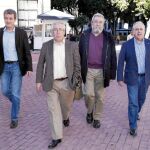Daniel Bueno, Ignacio Fernández Toxo, Cándido Méndez y Antonio Jiménez, ayer en la ciudad de Murcia