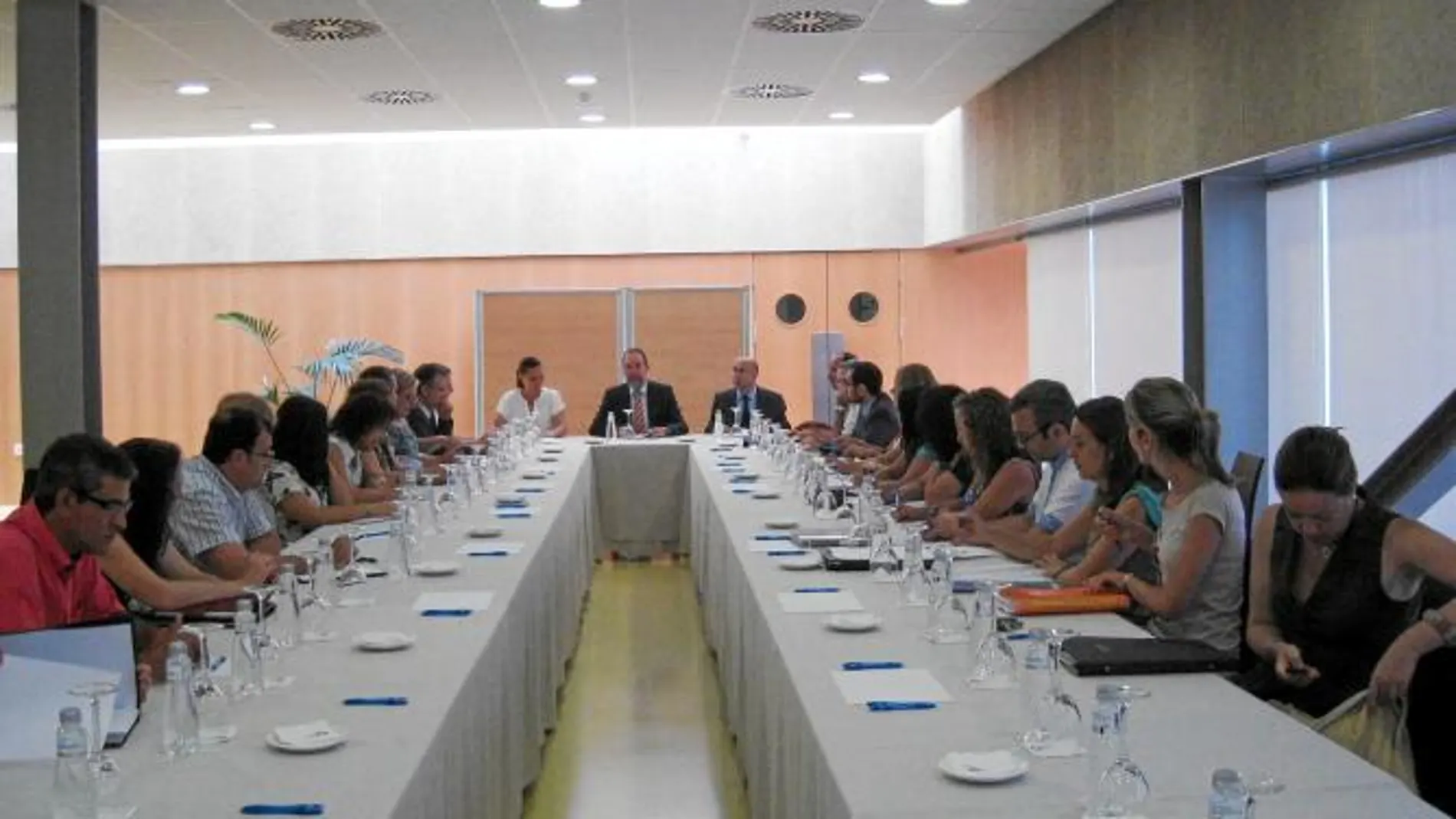 Educación aumentará el control de la asistencia para erradicar el absentismo