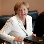 Merkel rechaza medidas adicionales para hacer frente a la crisis