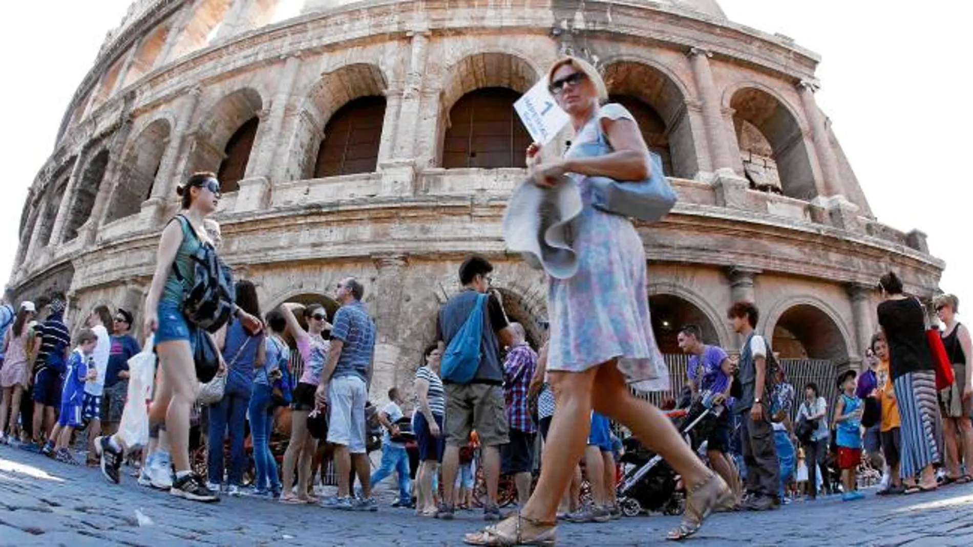 El Coliseo no quiere ser la Torre de Pisa