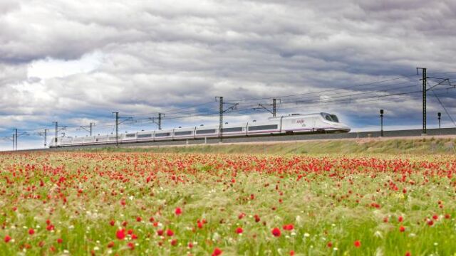 Con el dinero que cuestan 20 kilómetros de AVE se salvarían todas las ingenierías
