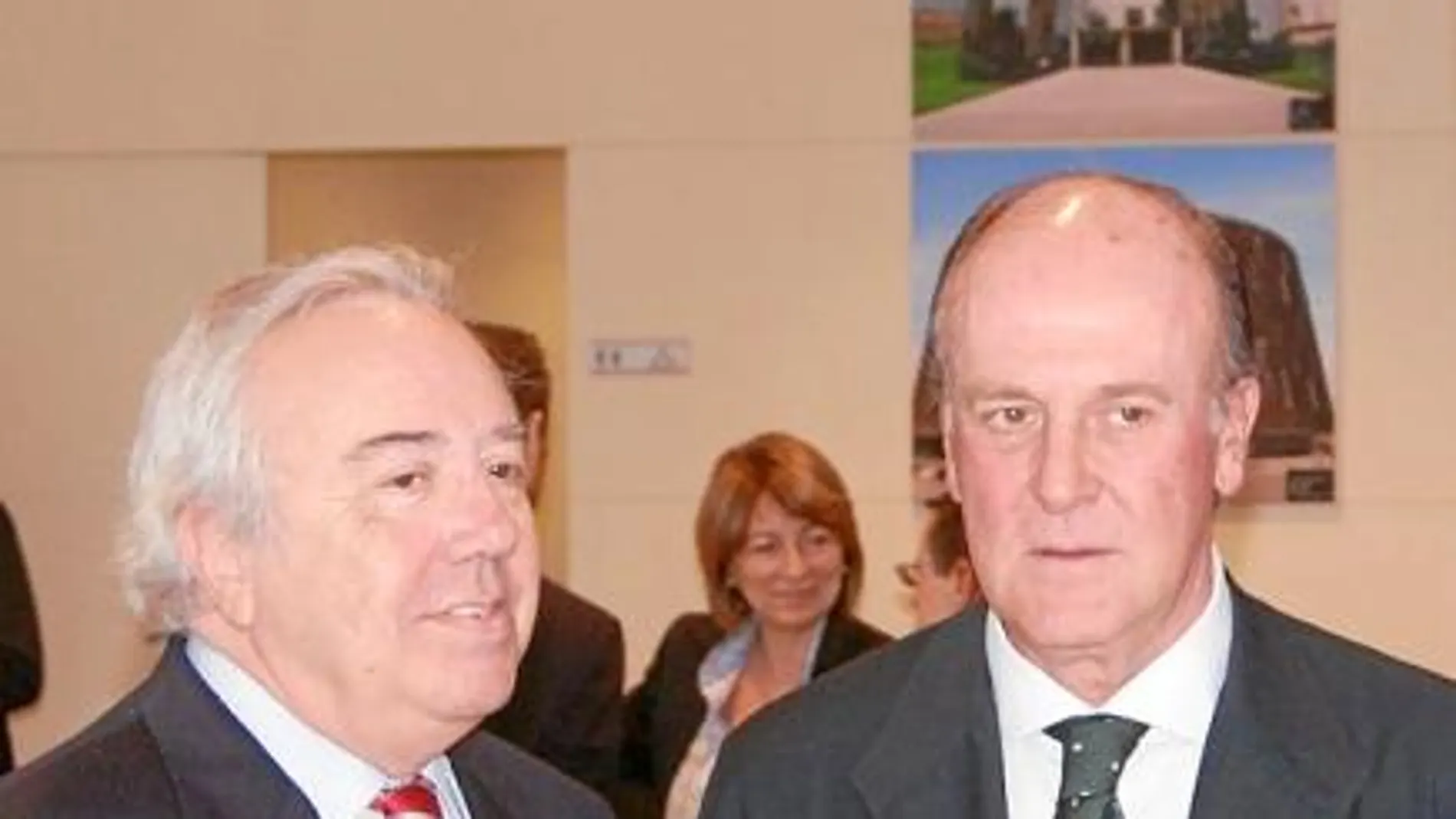 Manuel Royes y Enrique Lacalle, ayer presentando BMP 2011