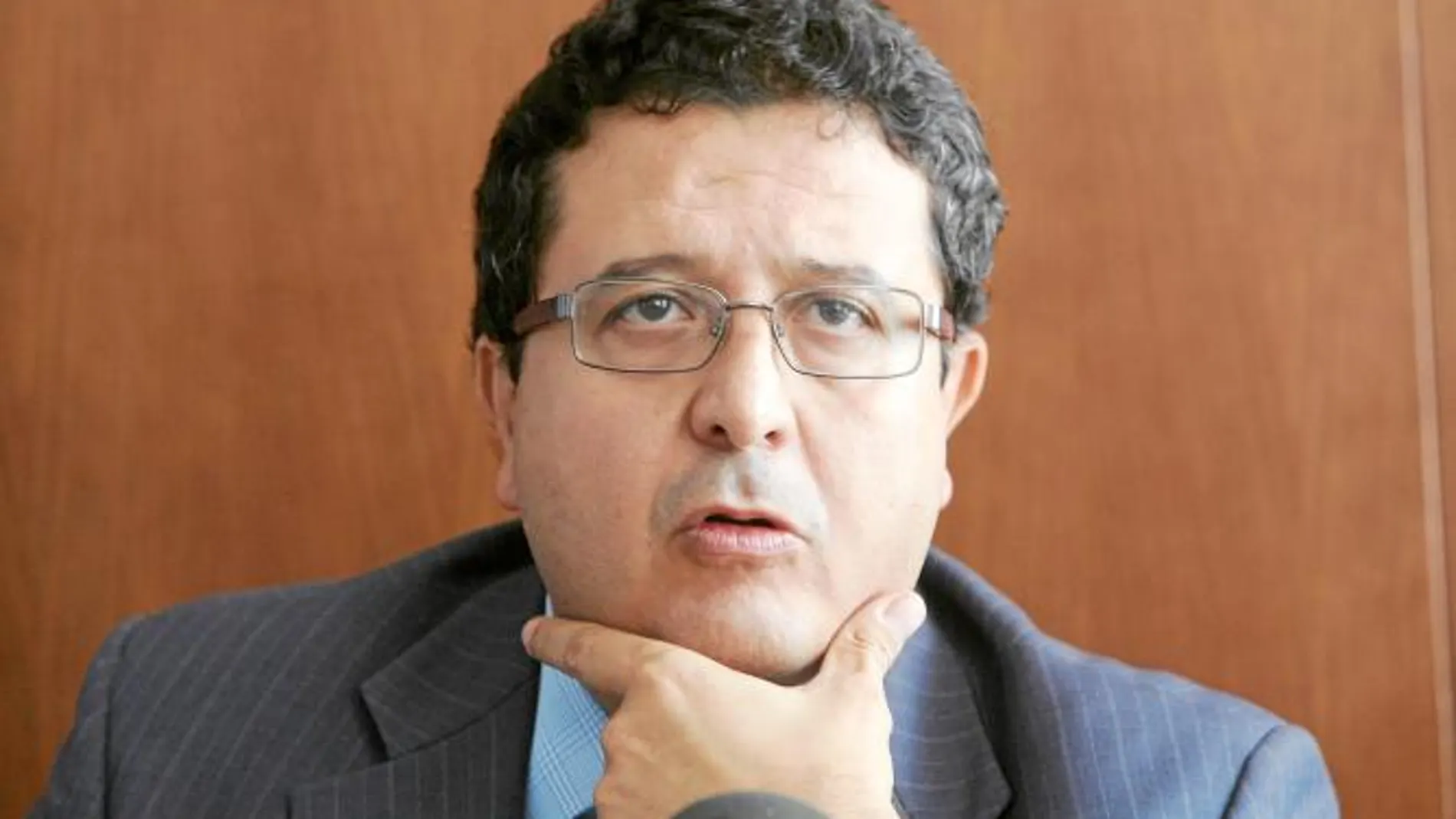 El juez de Familia Francisco Serrano fue condenado por modificar la custodia de un menor para que saliera en una cofradía