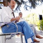 El PSOE presenta un ERE para reducir un 40 por ciento su masa salarial