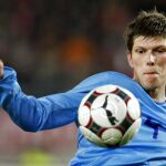 El Madrid no podrá inscribir juntos a Lass y Huntelaar en la Liga de Campeones