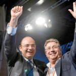 Sebastián Pérez, en la imagen, con Zoido