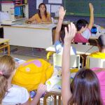 El Síndic exige una mejor distribución de alumnado entre centros públicos y privados