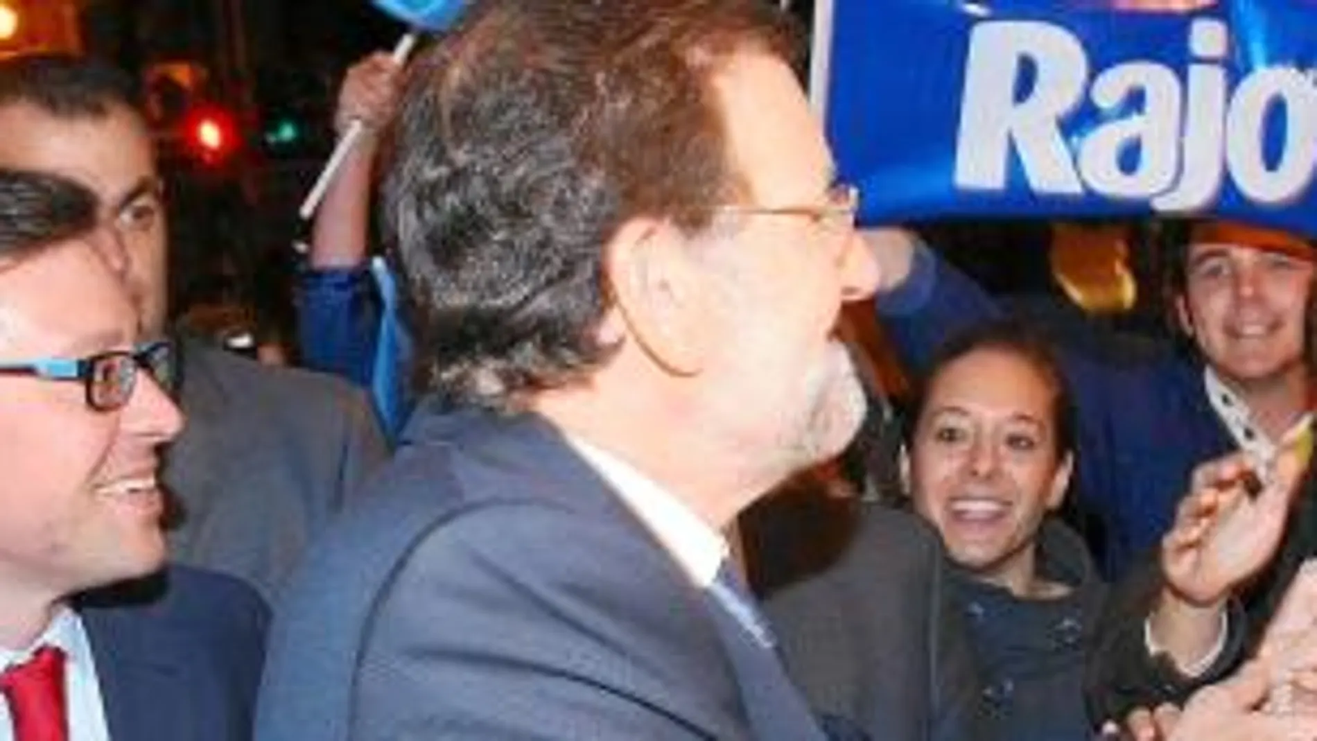 Rajoy llega a Génova después del debate con Rubalcaba