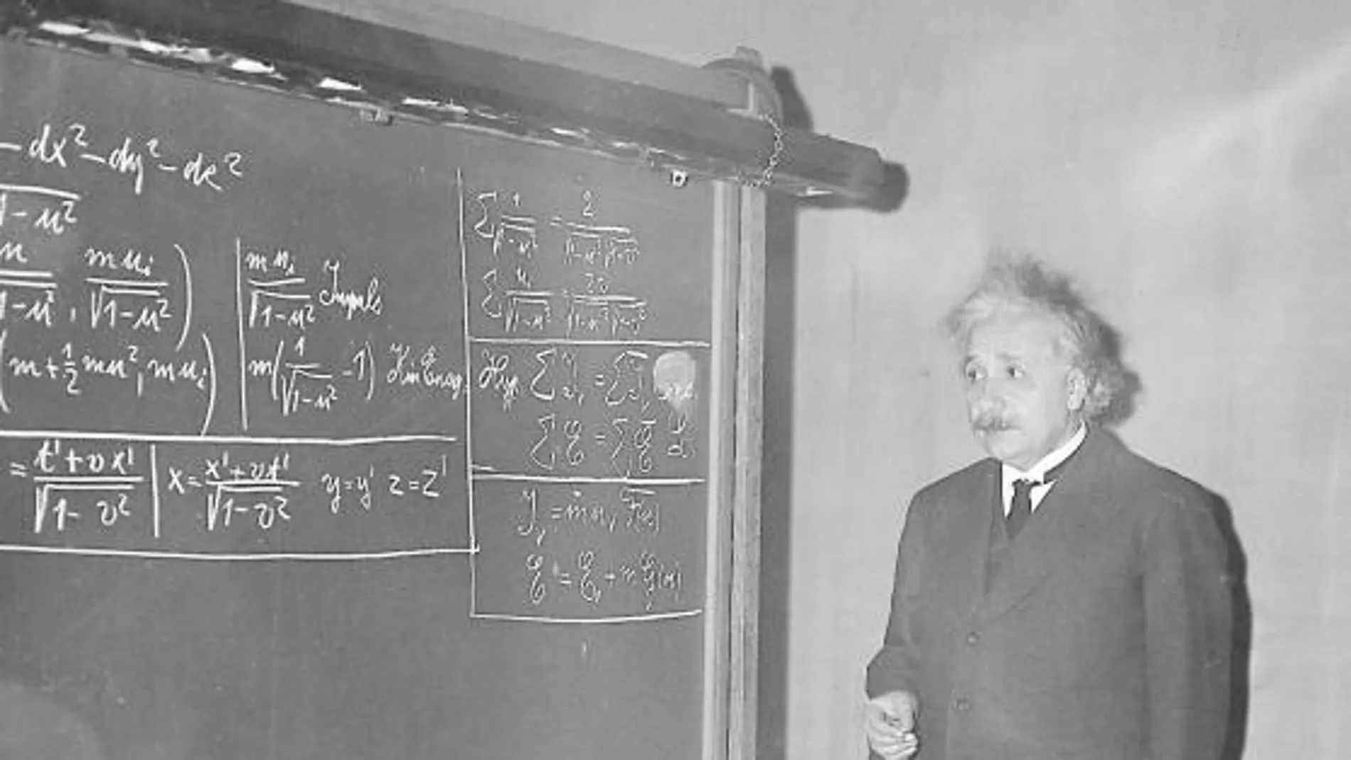 La Teoria de la Relatividad de Einstein, cuestionada
