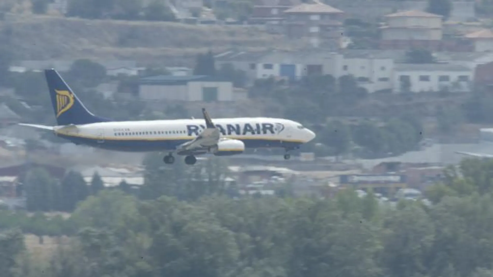 Ryanair cancelará 21 rutas a Canarias por el fin de los incentivos de la CCAA