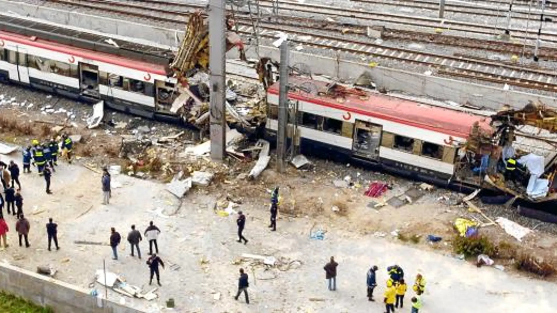 Uno de los trenes atacados en la estación de Atocha el 11 de marzo de 2004