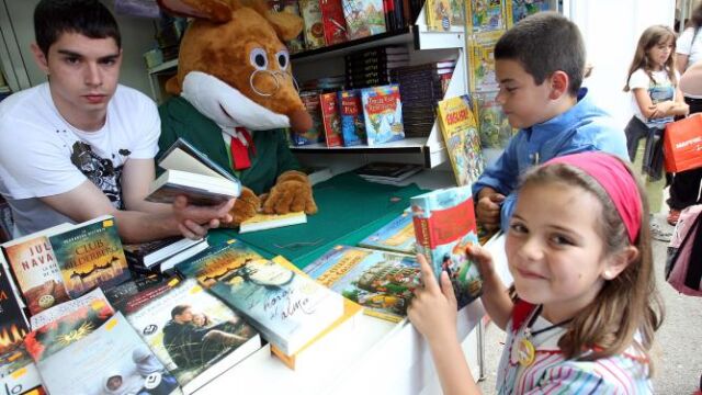 Stilton, Larsson y Meyer, los autores más vendidos en España en el último trienio