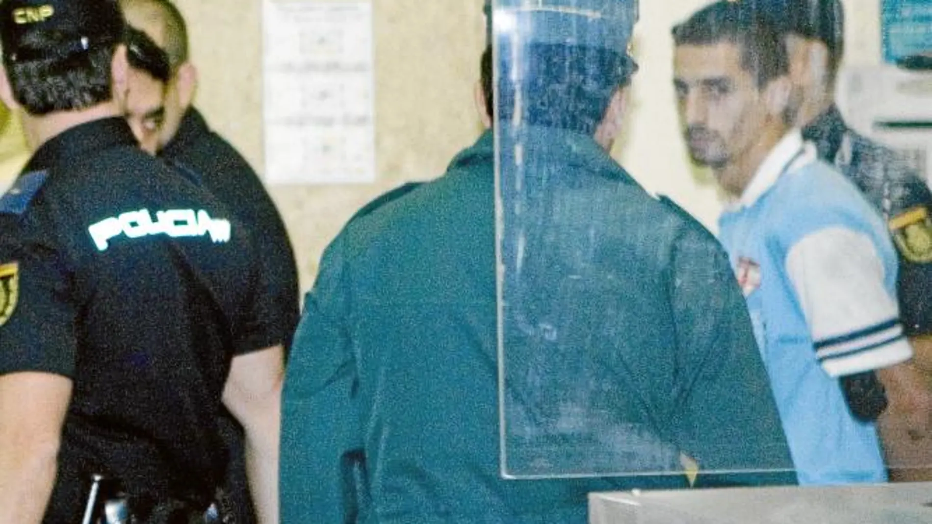 El Supremo rebaja de 29 a 21 años la pena por el crimen de Alcosa