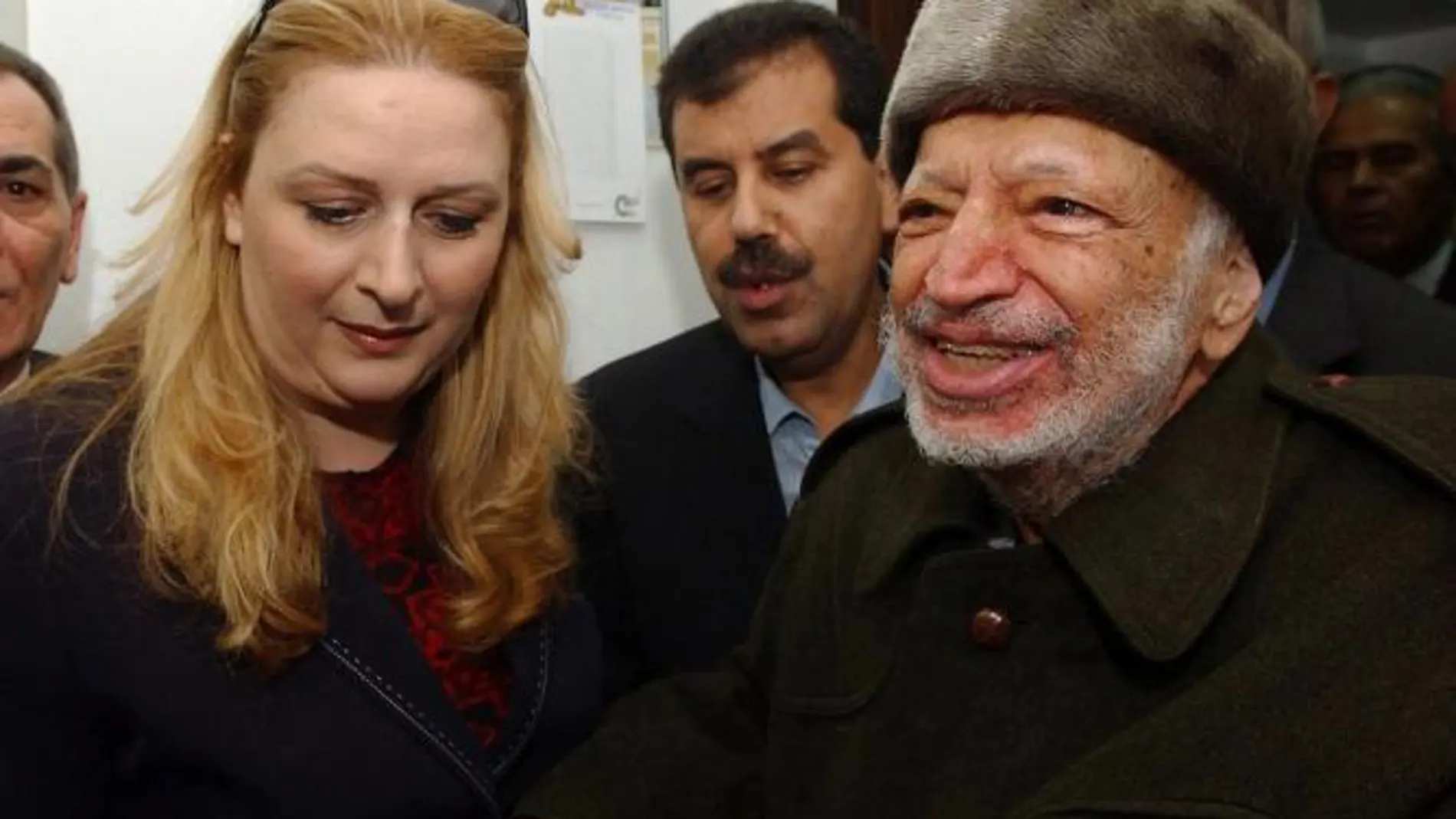 Suha, la mujer de arafat, fue muy amiga de Leila, la esposa de Ben Ali en Túnez. Hay una orden de arresto internacional contra Suha