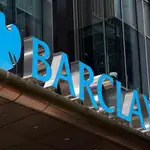 Moodys rebaja la calificación de Barclays de «estable» a «negativa»