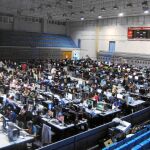 Cerca de mil jóvenes tomaron ayer el pabellón Príncipe de Asturias de Murcia para coger posición dentro de la X Murcia Lan Party que se celebra hasta el domingo
