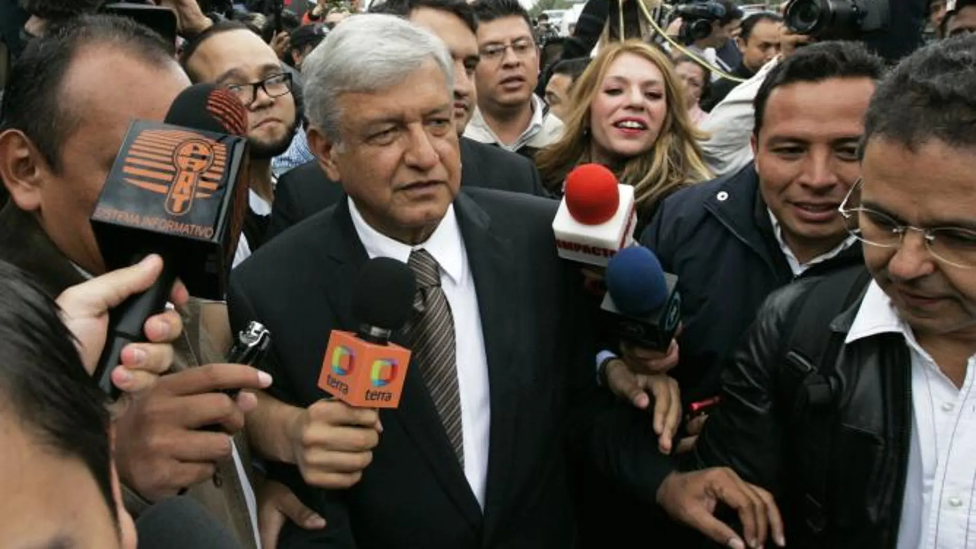 Casi 80 millones de mexicanos empiezan a votar