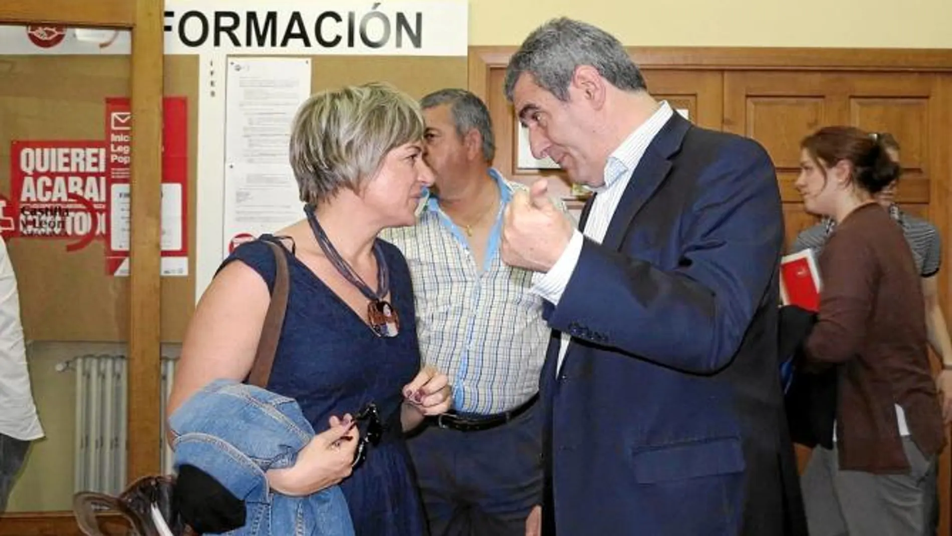 Villarrubia mira al PP de reojo y asegura que es antidemocrático