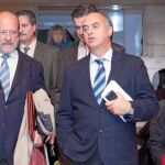 El presidente de la FRMP, Miguel Ángel García Nieto, y el alcalde de Valladolid, Javier León de la Riva, antes de inaugurar la jornada