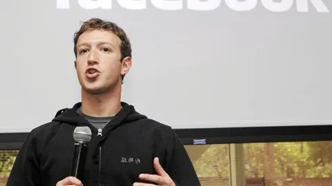 Zuckerberg se blinda en Facebook ante la Bolsa