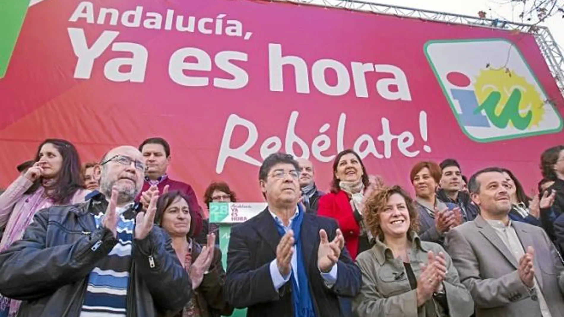 IU dice que los Borbones están «manchados por la corrupción»