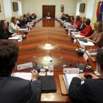 Imagen de la reunión de los responsables autonómicos con Soraya Sáenz de Santamaría