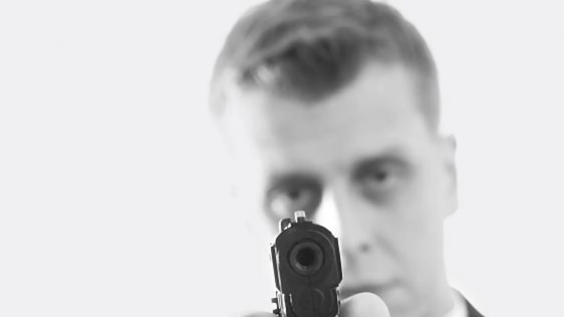 Cómo conseguir un matón doméstico