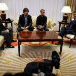 Bildu pide a los gobiernos español y francés que abran un diálogo con ETA