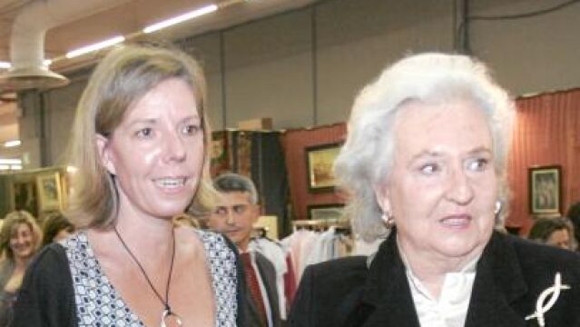 Doña Pilar y Simoneta irán a los Juegos por Jesús Mariñas
