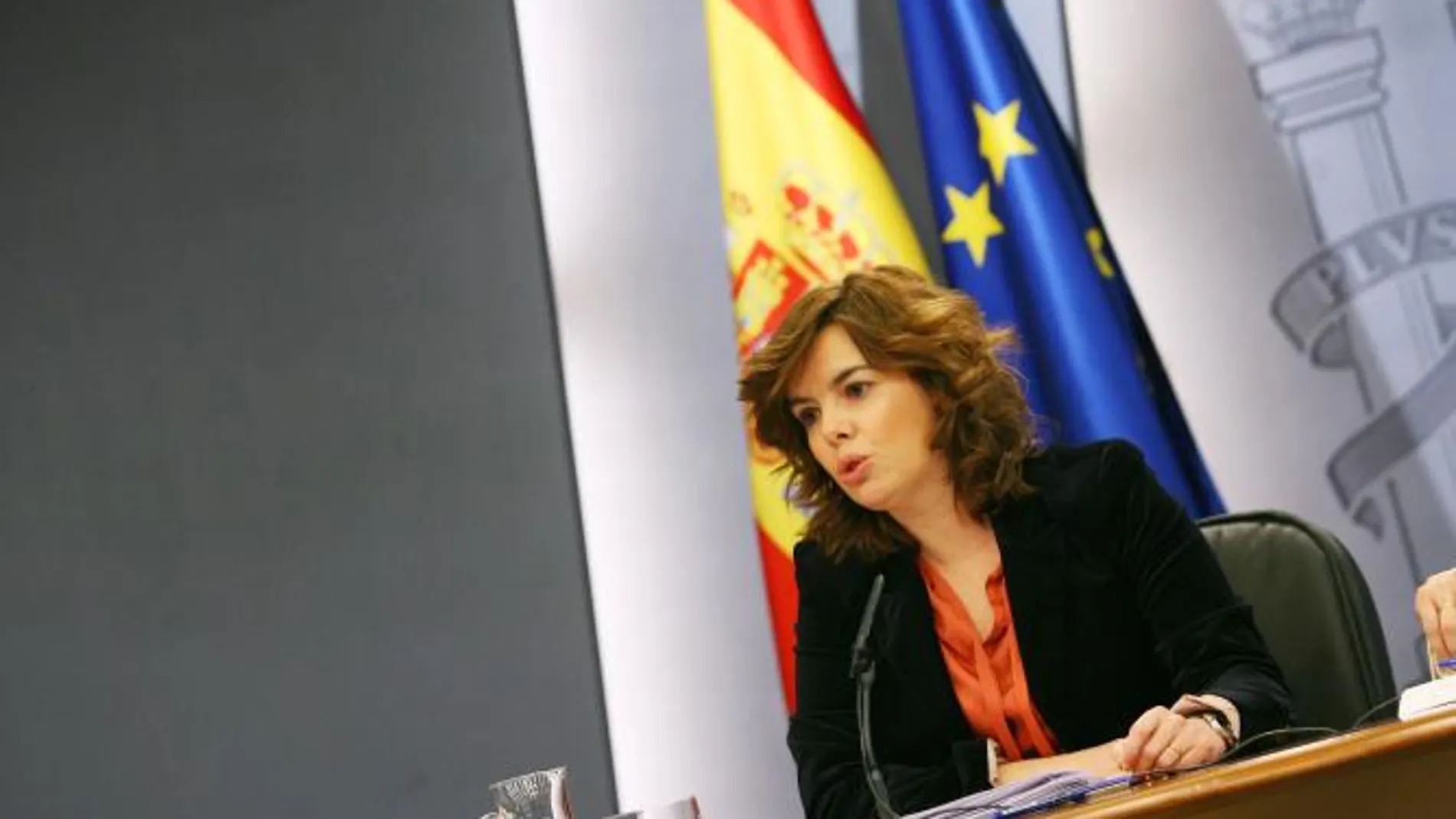 El Gobierno recorta los sueldos de los directivos públicos hasta un 35%