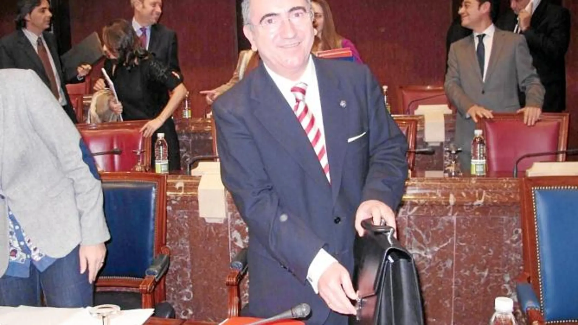 El consejero de Presidencia del Gobierno regional, Manuel Campos