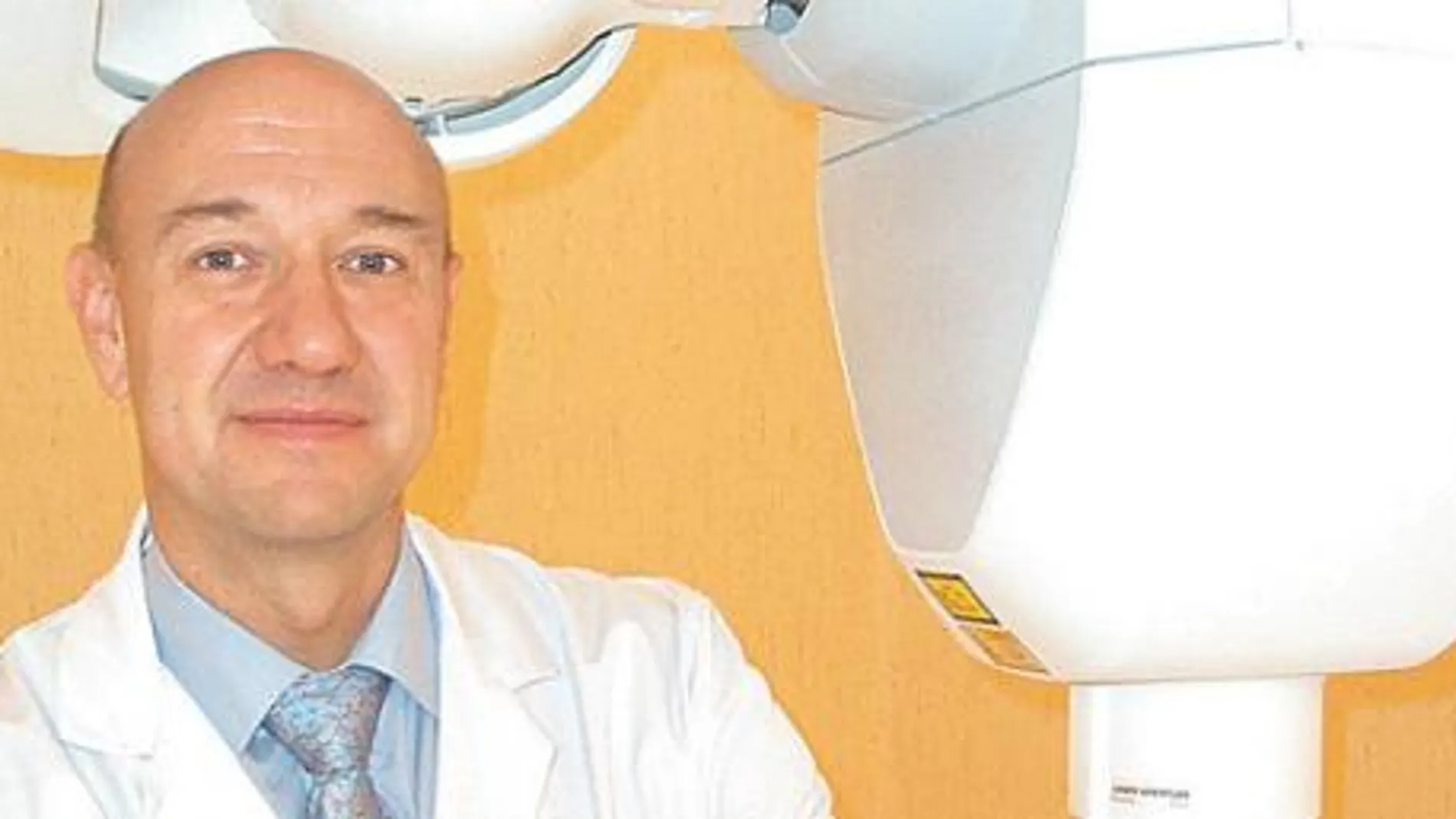 «Controlar el cáncer gracias a Cyberknife» por Rodrigo García-Alejo