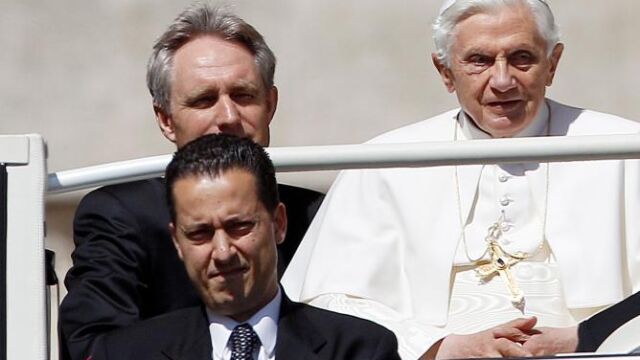 El exmayordomo del Papa tenía en su casa un millar de documentos importantes