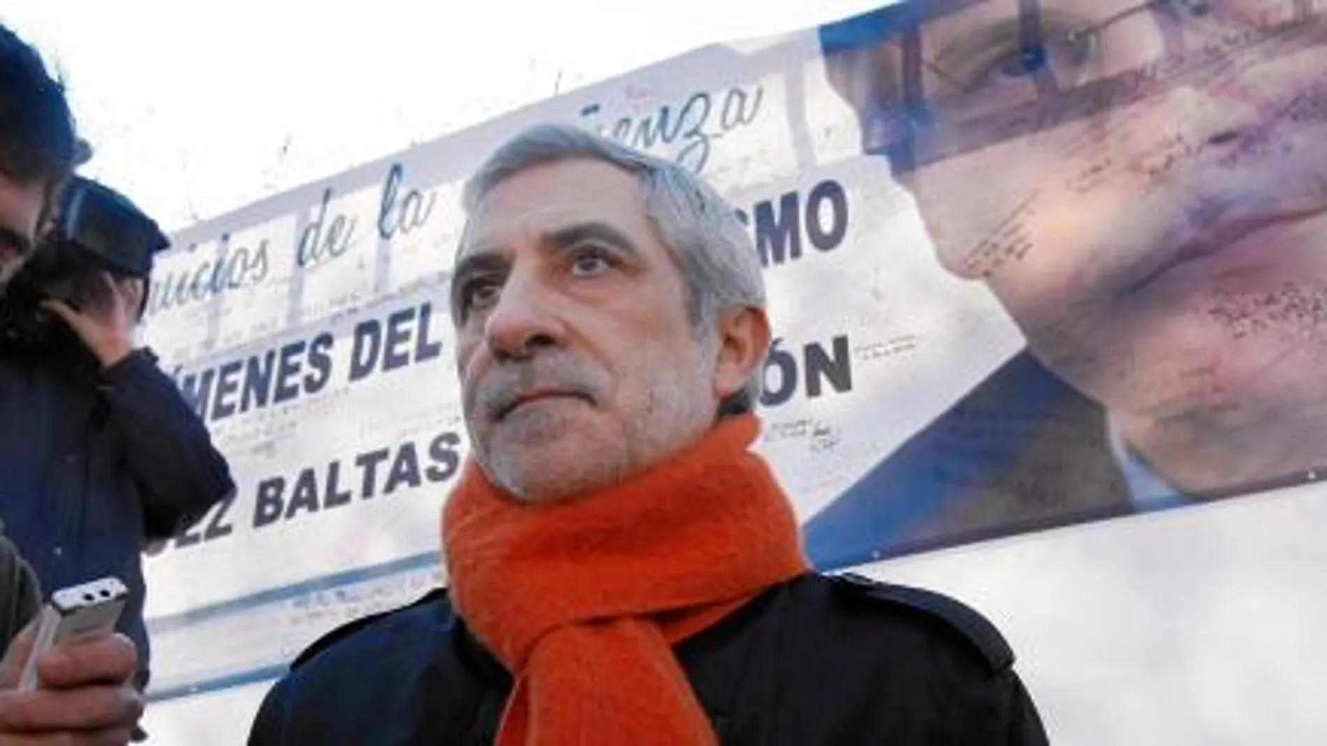 Los partidarios de Garzón insisten: «Supremo fascista»