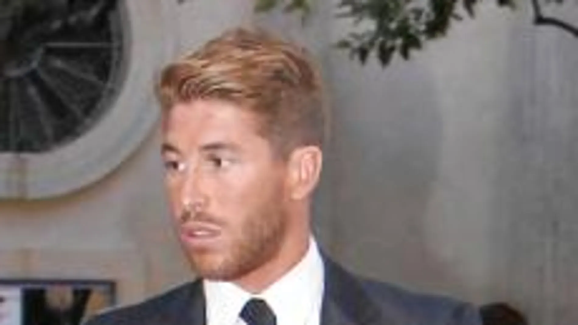 Sergio Ramos compuesto y sin novia