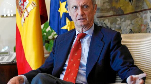 Pedro Morenés: «El patriotismo es un imperativo categórico»