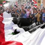Simpatizantes del régimen se manifestaron el domingo en Damasco a favor del presidente Bachar Al Asad