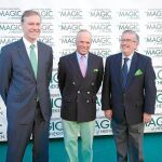 El presidente de Heineken España, Richard Weissand; el propietario, Michel de Carvalho; y el presidente del Consejo, Carlos de Jaureguizar Serrano