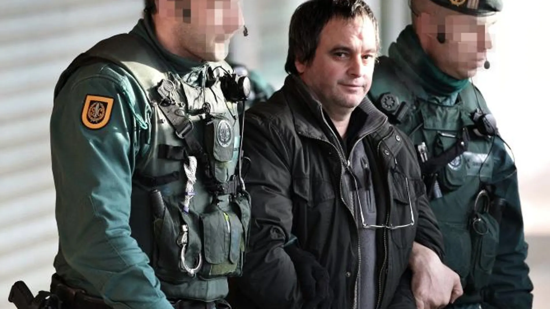 Los presuntos etarras detenidos en Andoain acusados de informar sobre Joseba Pagazaurtundua
