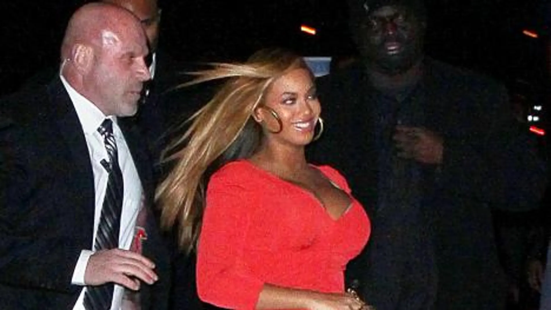 Beyoncé reaparece tras dar a luz