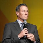 Armstrong compareció en público por primera vez tras su escándalo